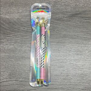 Crown Top Party Pens - Pink and Blue